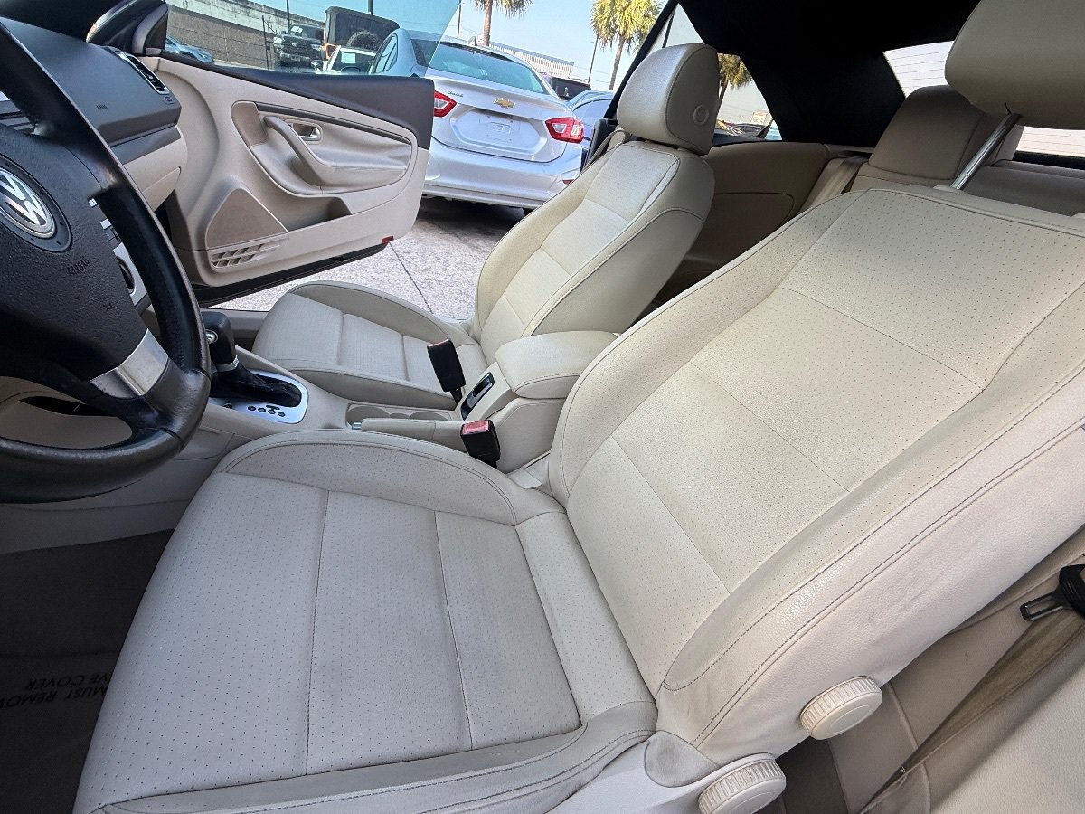 Used 2008 Volkswagen Eos Komfort FWD image 21
