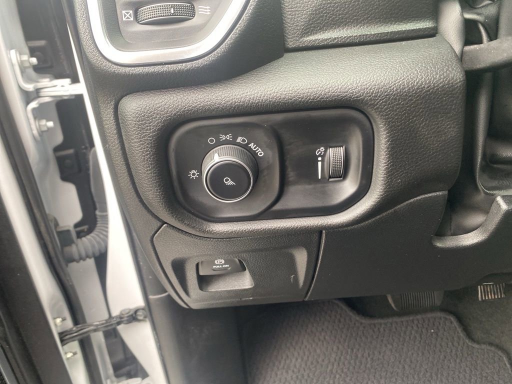 Used 2024 RAM 1500 Laramie image 18