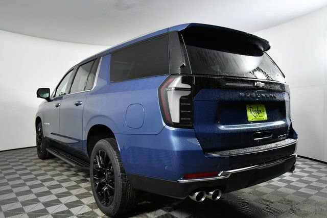 New 2026 Chevrolet Suburban Premier w/ Sun And Tow Package AWD/4WD image 13