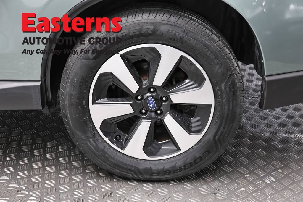 Used 2018 Subaru Forester 2.5i w/ Alloy Wheel Package AWD/4WD image 8