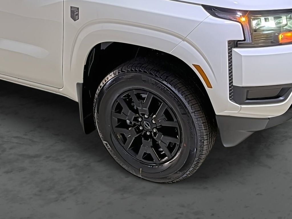 New 2026 Nissan Frontier SV w/ Tow Package AWD/4WD image 14