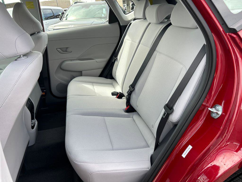 New 2026 Hyundai Kona SE image 23