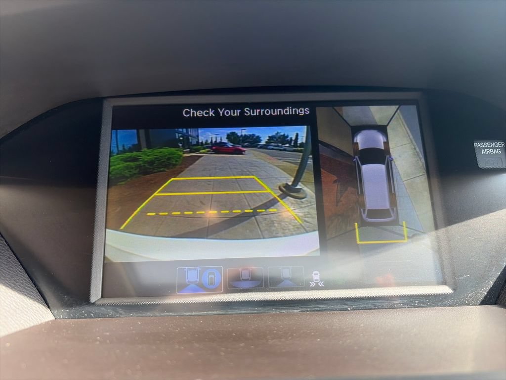 Used 2018 Acura MDX FWD w/ Advance Package image 16