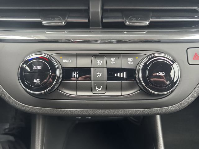New 2026 Buick Envista Sport Touring FWD image 18