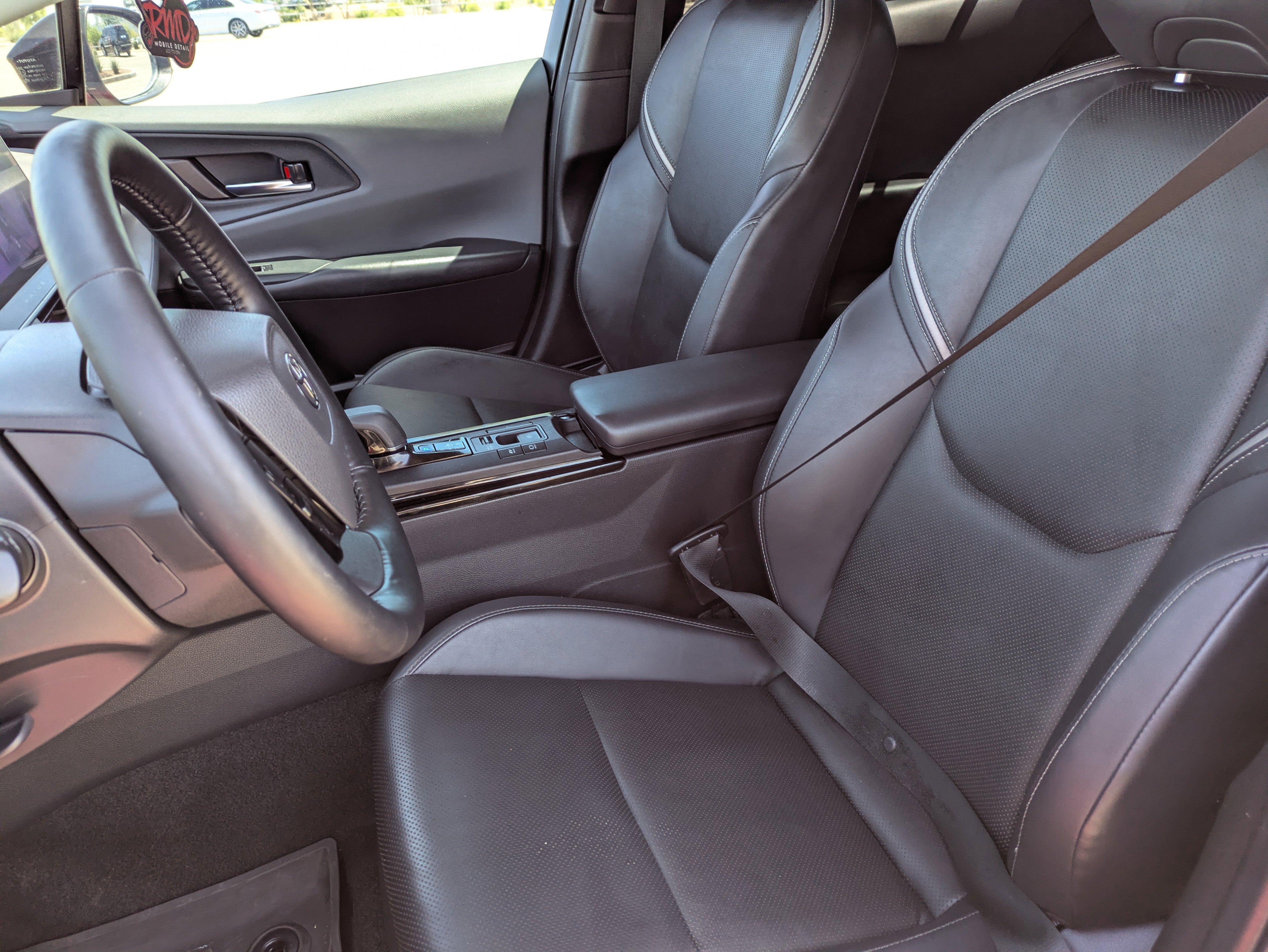 Used 2023 Toyota Prius Limited image 25