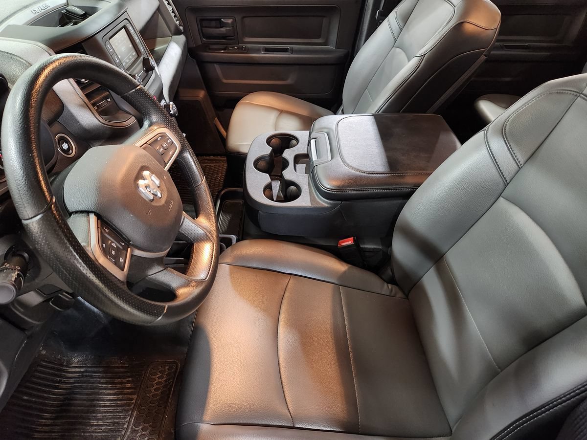 Used 2023 RAM 2500 Tradesman AWD/4WD image 31