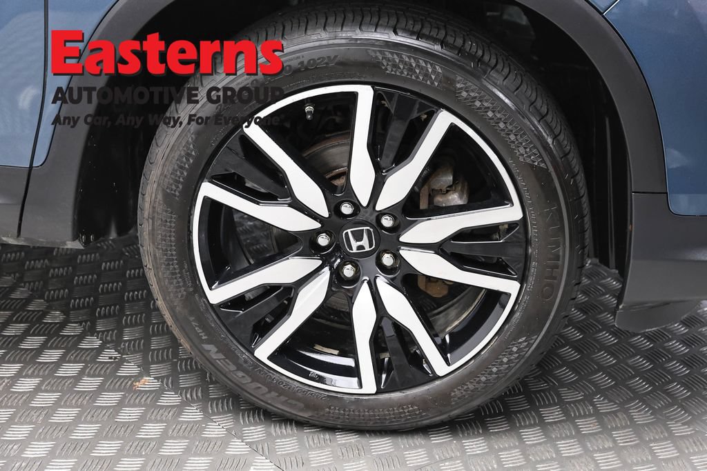 Used 2019 Honda Pilot Touring image 34
