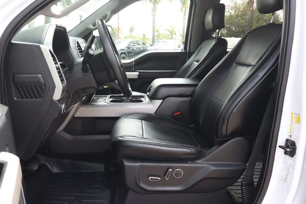 Used 2018 Ford F250 Lariat w/ Lariat Value Package AWD/4WD image 23