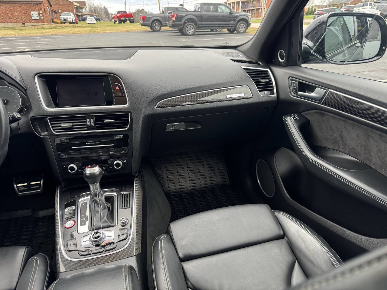 Used 2017 Audi SQ5 Premium Plus w/ Technology Package image 21