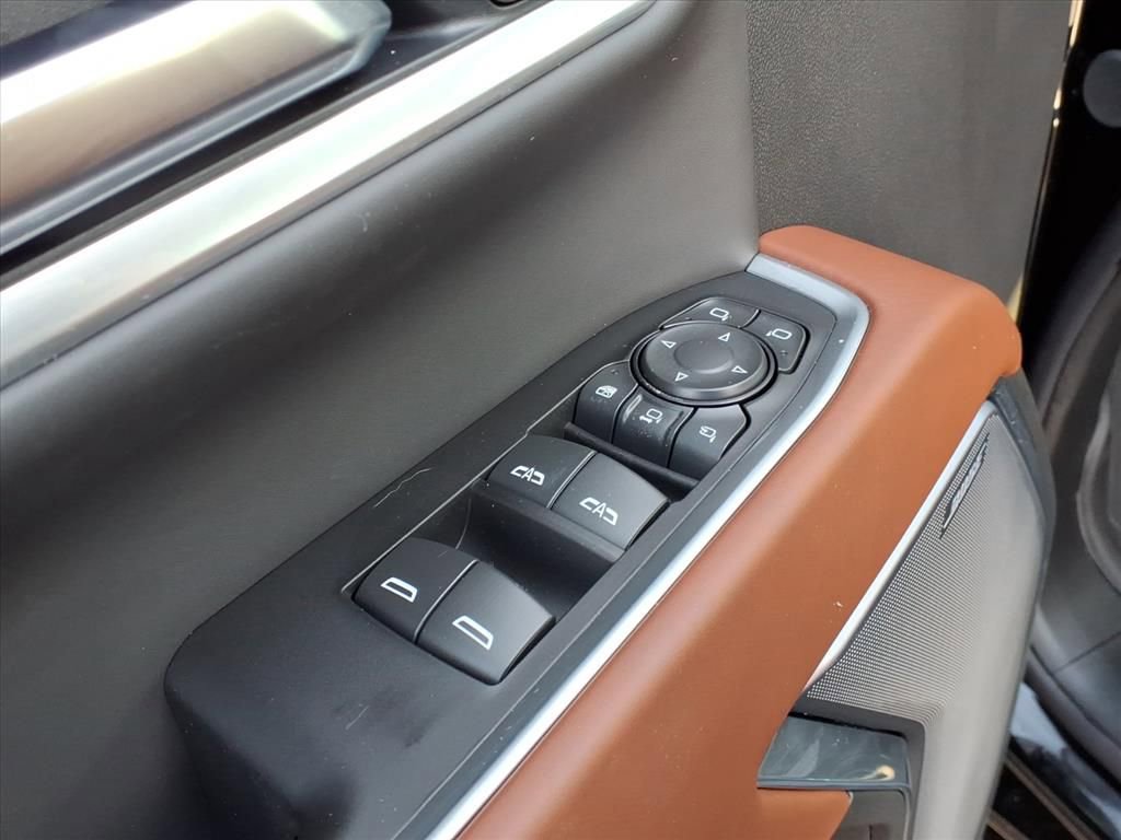 New 2026 GMC Sierra 2500 Denali Ultimate w/ Max Trailering Package image 6