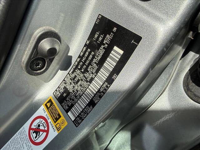 Used 2019 Toyota Highlander LE image 18