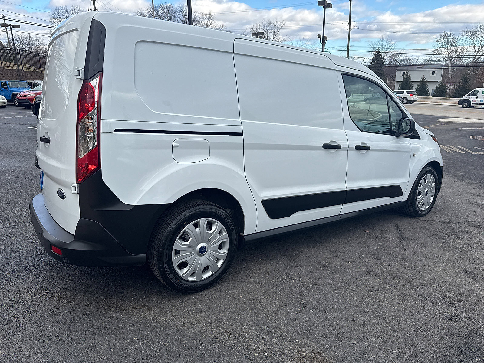 Used 2022 Ford Transit Connect XL w/ CNG/LPG Engine Prep Package image 4