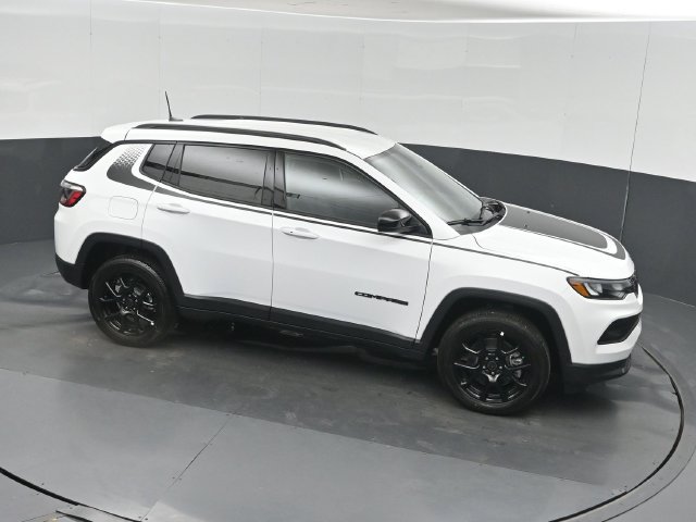 New 2027 Jeep Compass Latitude AWD/4WD image 44