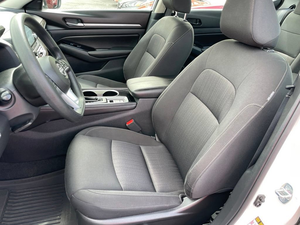 Certified 2024 Nissan Altima 2.5 SV AWD/4WD image 7