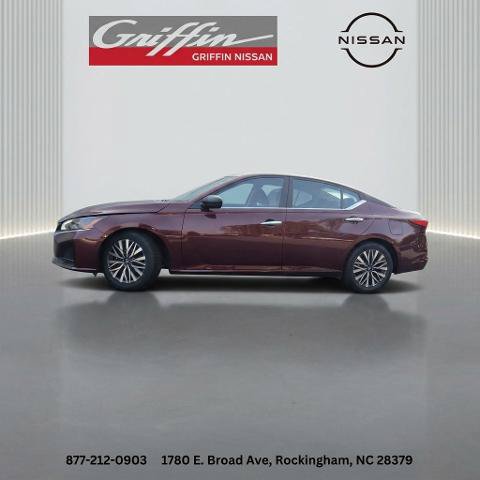 Certified 2025 Nissan Altima 2.5 SV