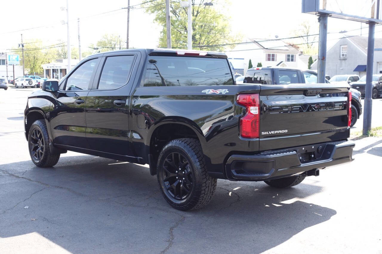 Used 2024 Chevrolet Silverado 1500 W/T w/ WT Fleet Convenience Package AWD/4WD image 3