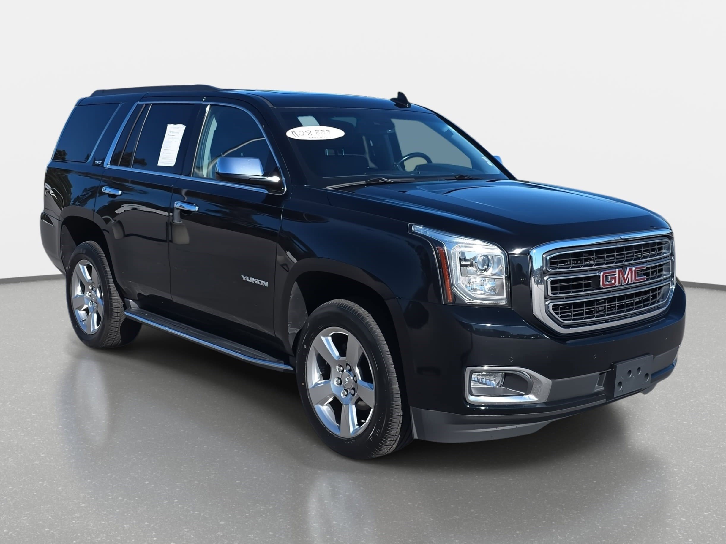 Used 2019 GMC Yukon SLT image 3