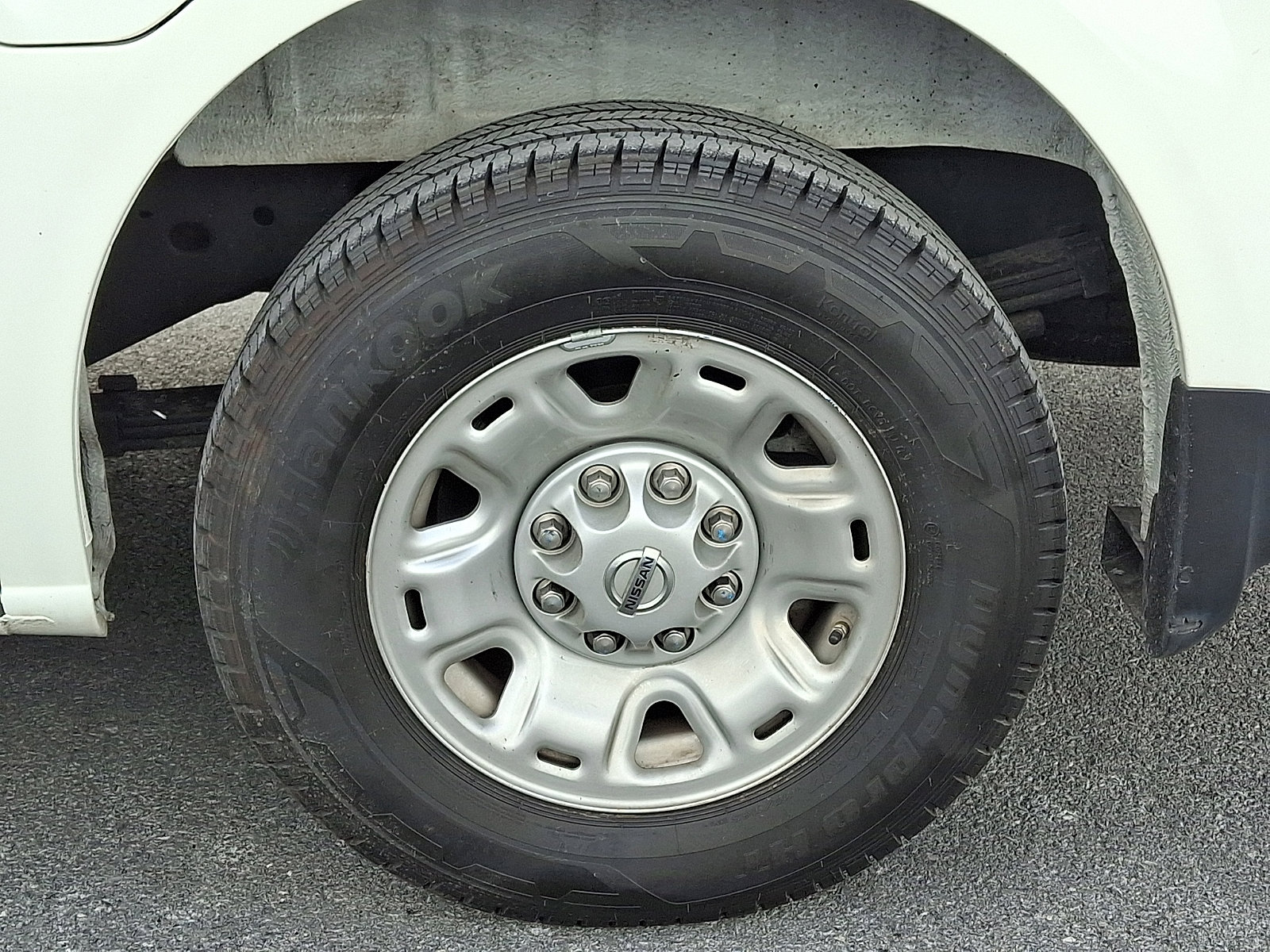 Used 2021 Nissan NV 2500 SV image 12