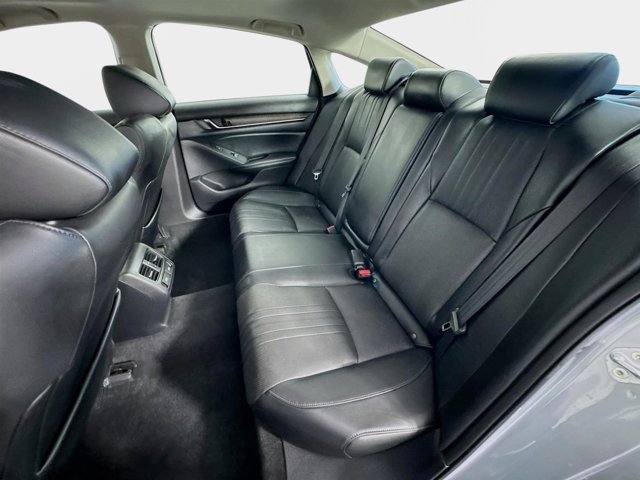 Used 2022 Honda Accord Touring image 24