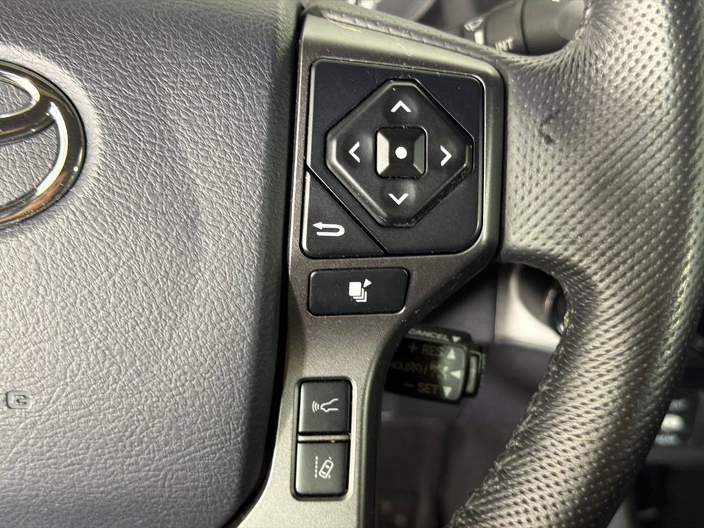 Used 2020 Toyota Tacoma TRD Off-Road w/ Technology Package image 25
