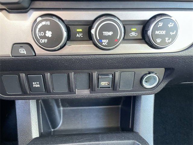 Used 2021 Toyota Tacoma SR w/ SR Convenience Package image 33