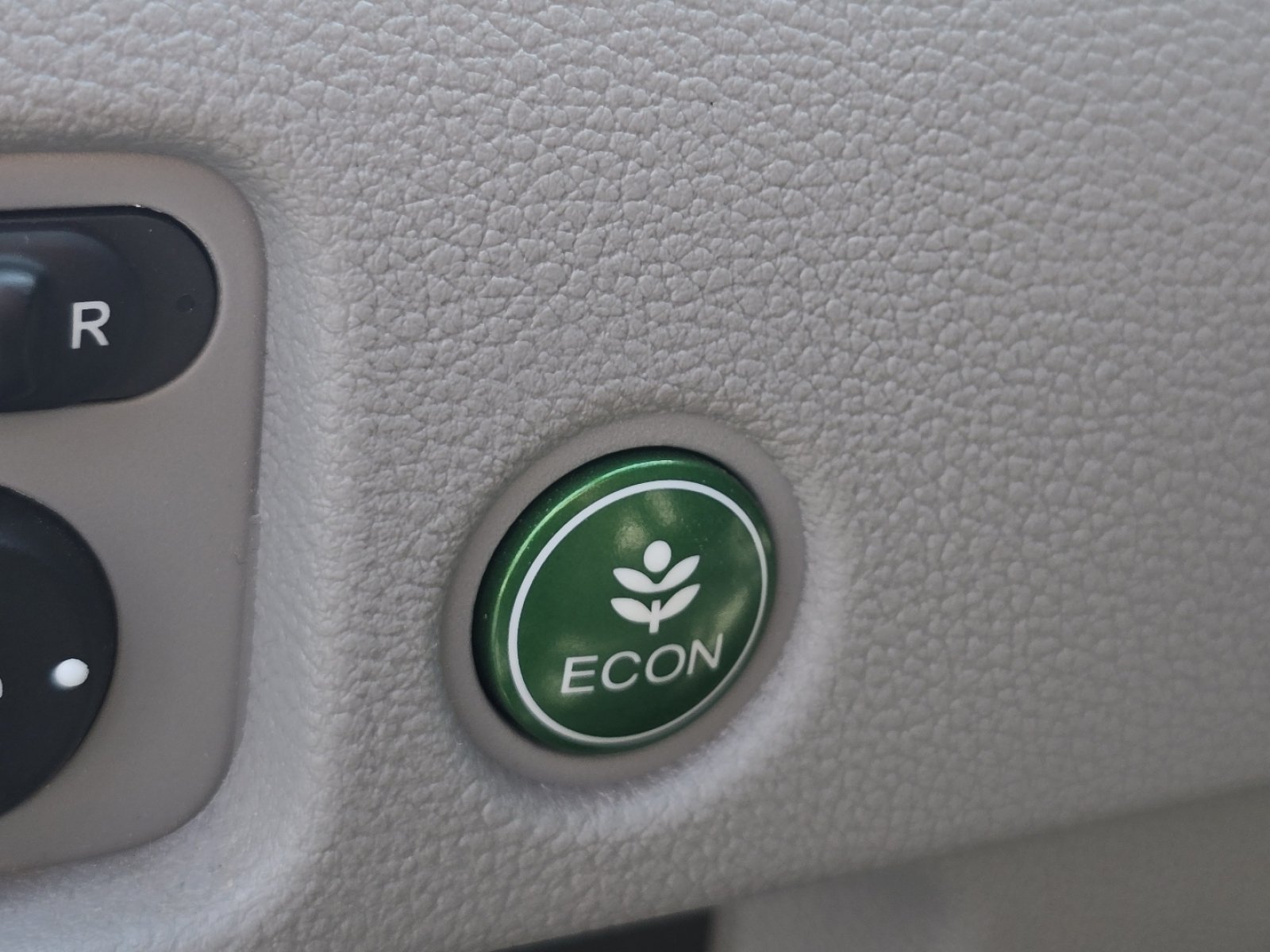 Used 2022 Honda Pilot Elite image 11