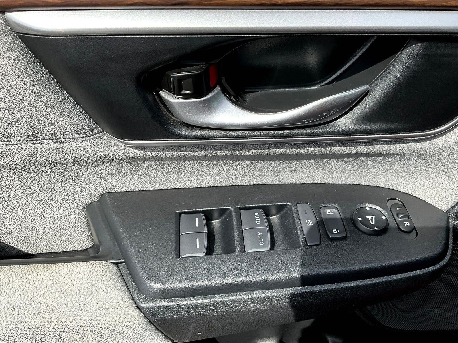 Used 2021 Honda CR-V EX image 36