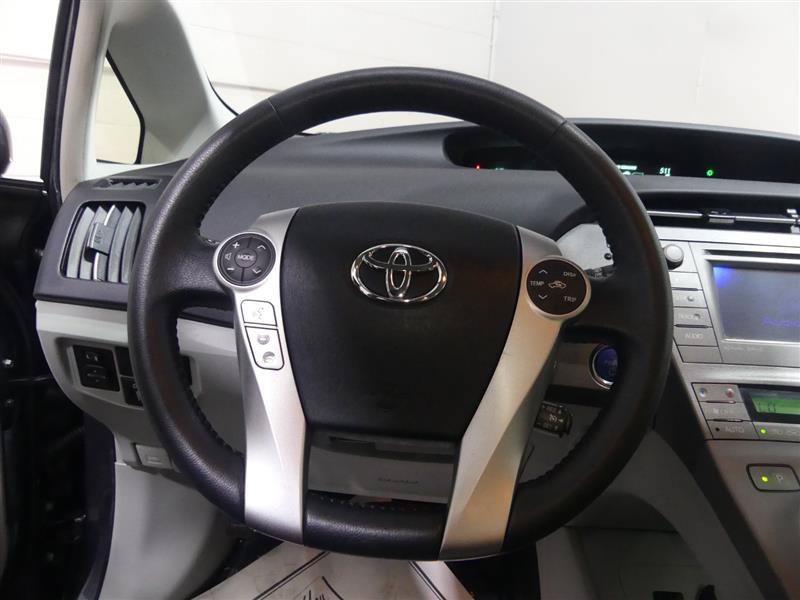 Used 2015 Toyota Prius Four FWD image 29