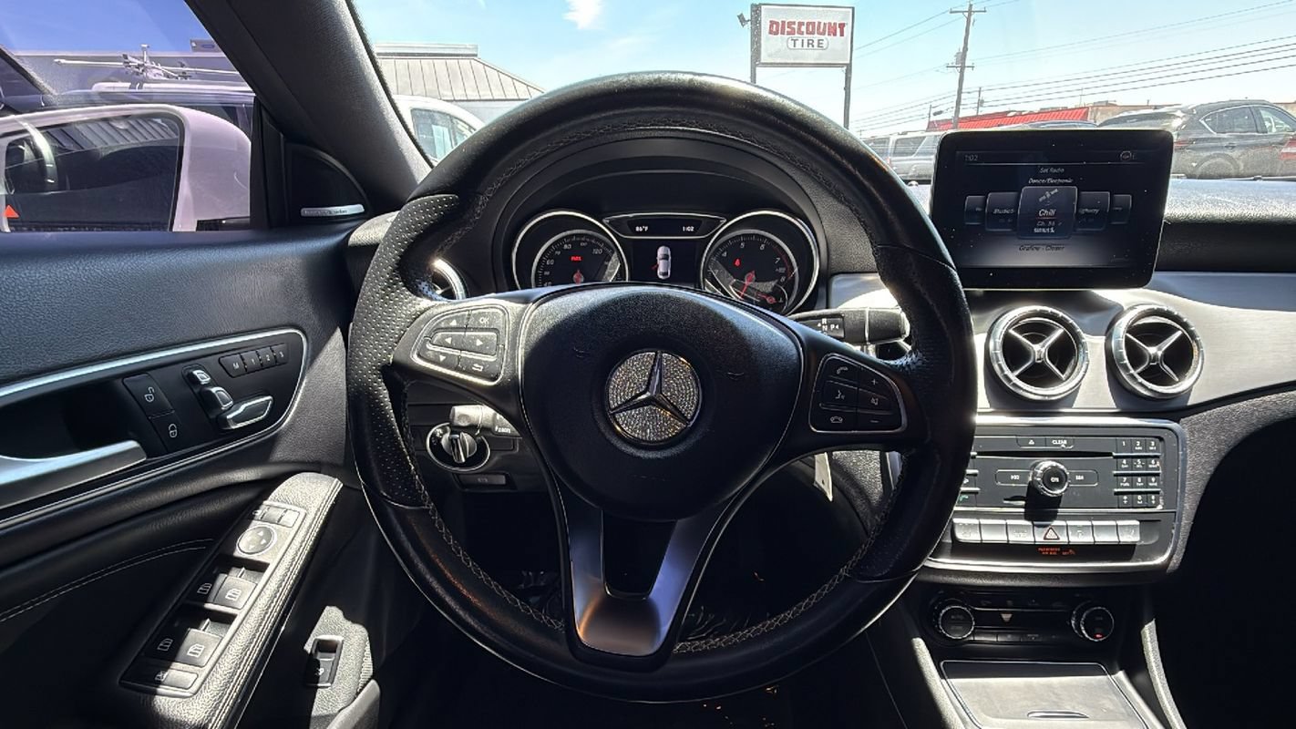 Used 2017 Mercedes-Benz CLA 250 4MATIC image 20