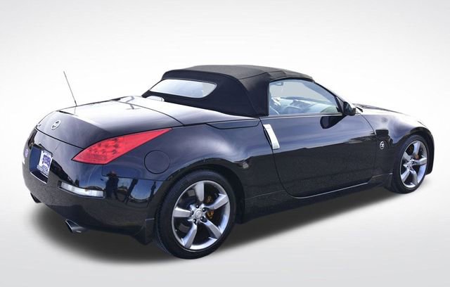 Used 2006 Nissan 350Z Grand Touring image 8