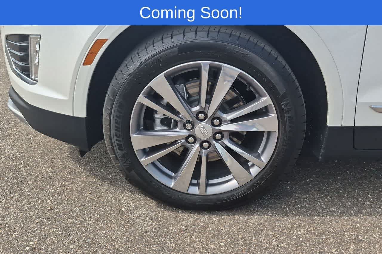 Used 2024 Cadillac XT5 Premium Luxury AWD/4WD image 13
