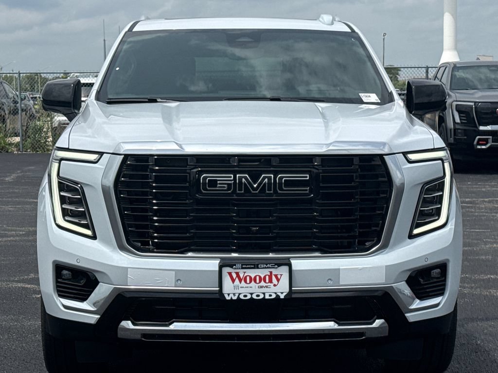 New 2026 GMC Yukon XL Denali w/ Denali Reserve Package AWD/4WD image 4