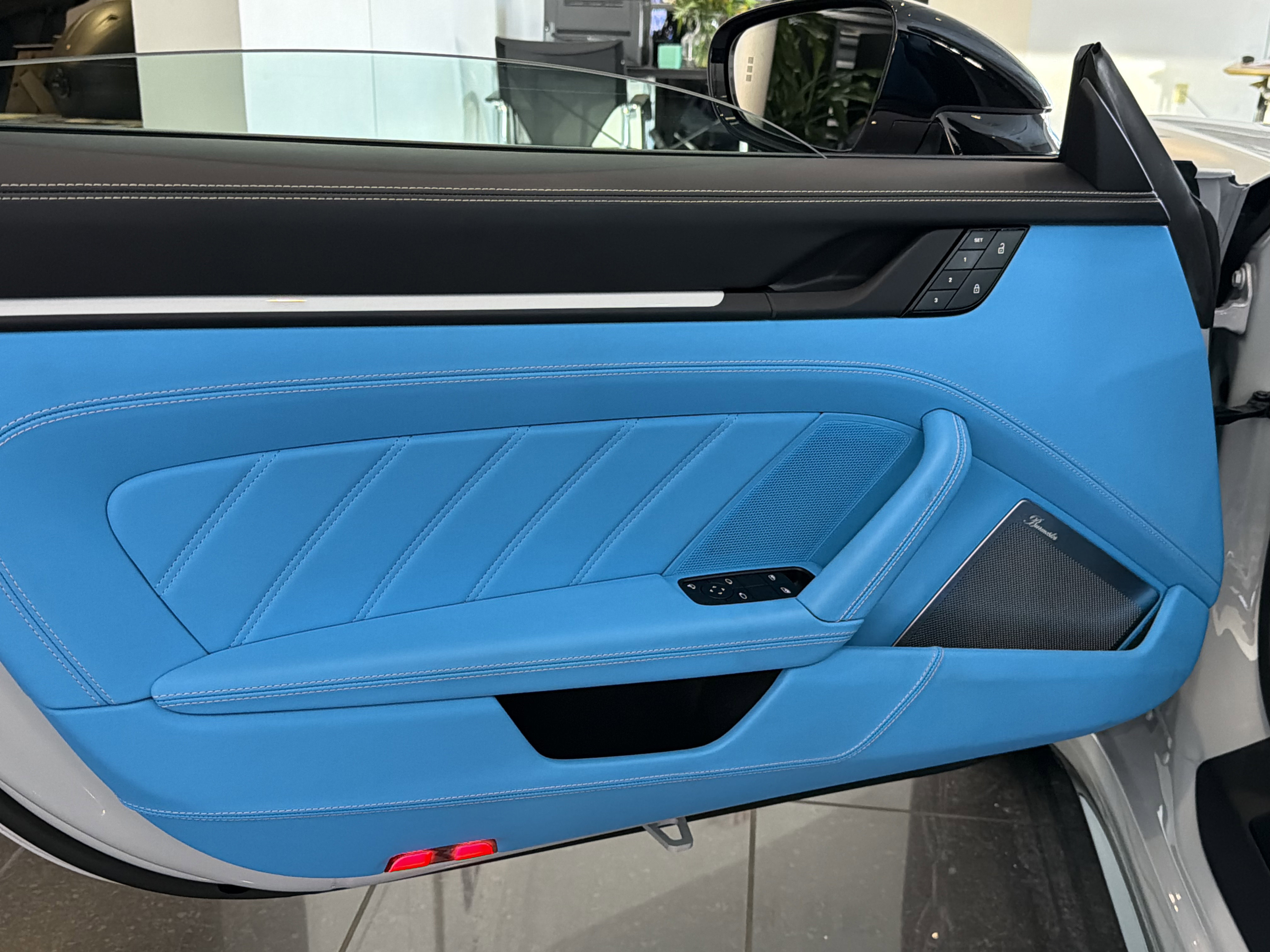 Certified 2024 Porsche 911 Targa 4 GTS image 23