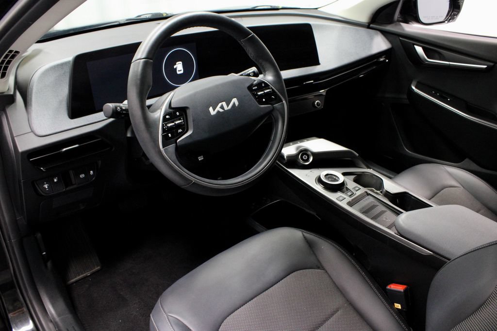 Used 2024 Kia EV6 Light AWD/4WD image 25