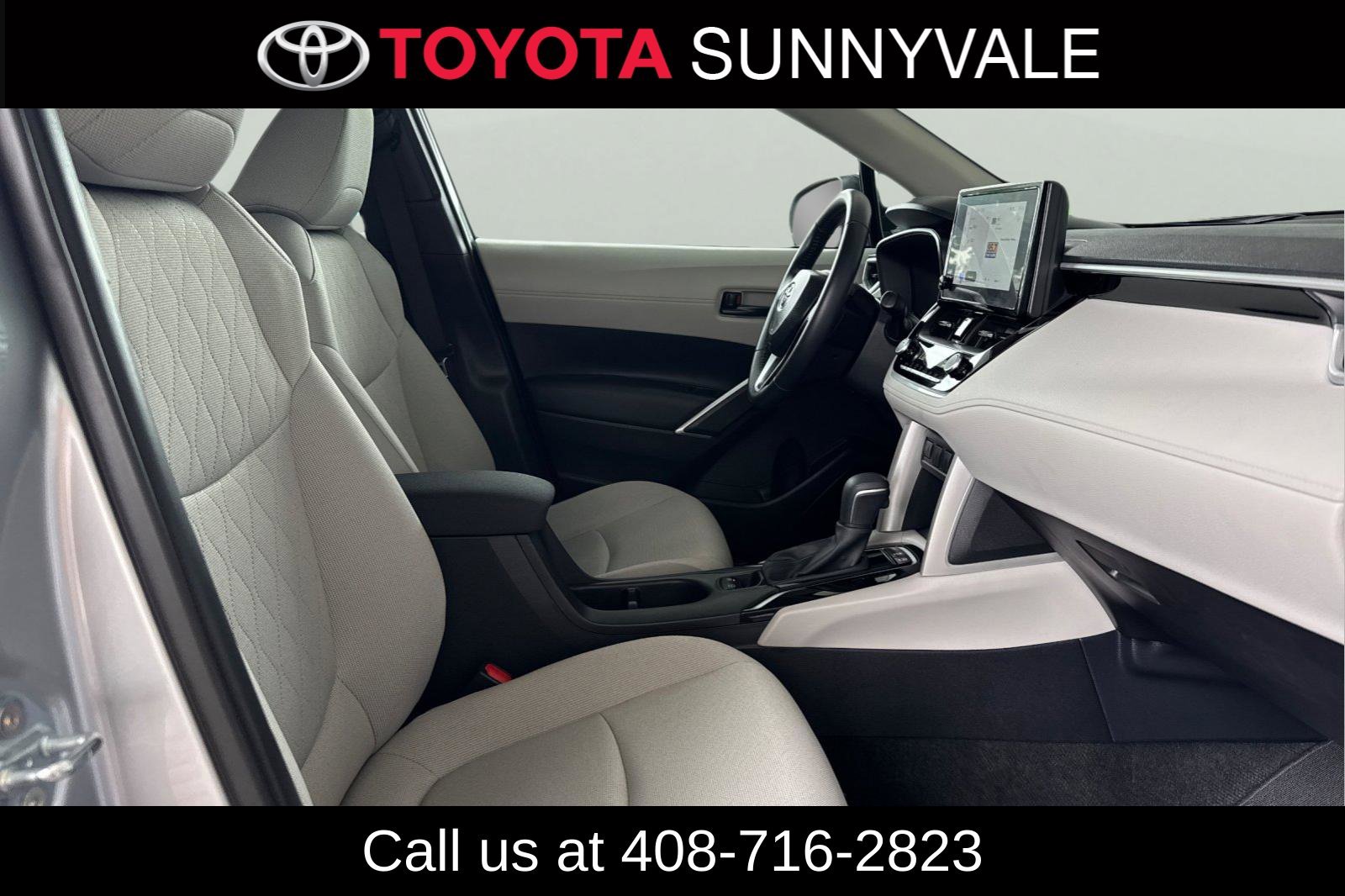 Certified 2025 Toyota Corolla Cross LE FWD image 21