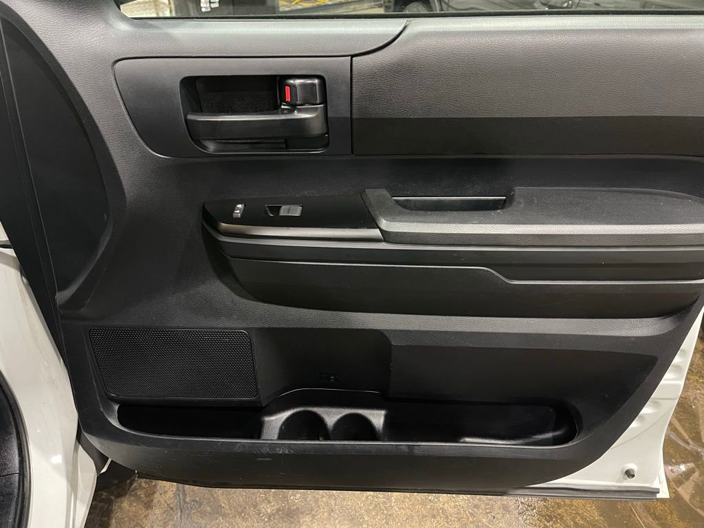 Used 2015 Toyota Tundra SR image 30
