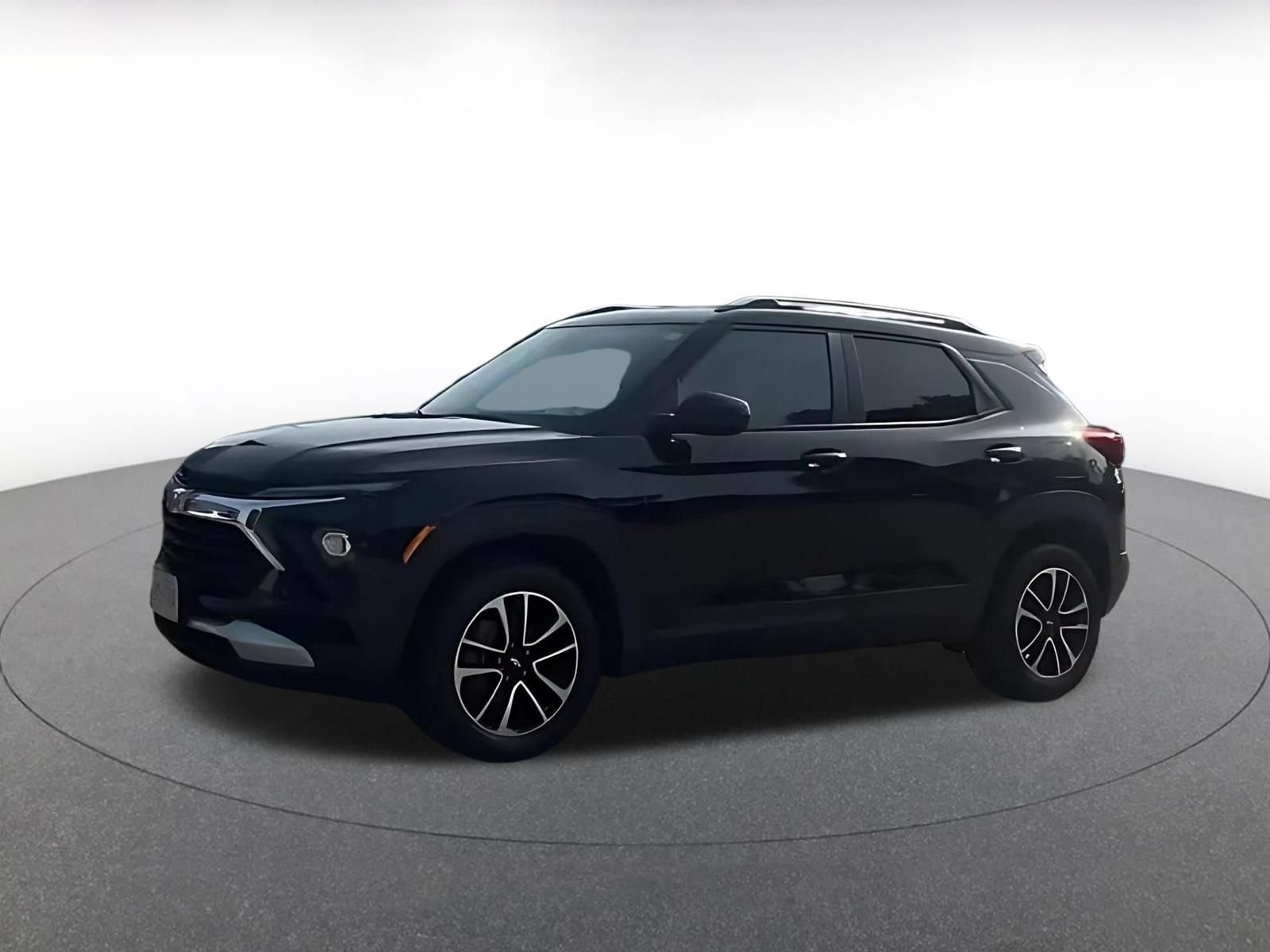 Used 2025 Chevrolet TrailBlazer LT FWD image 7
