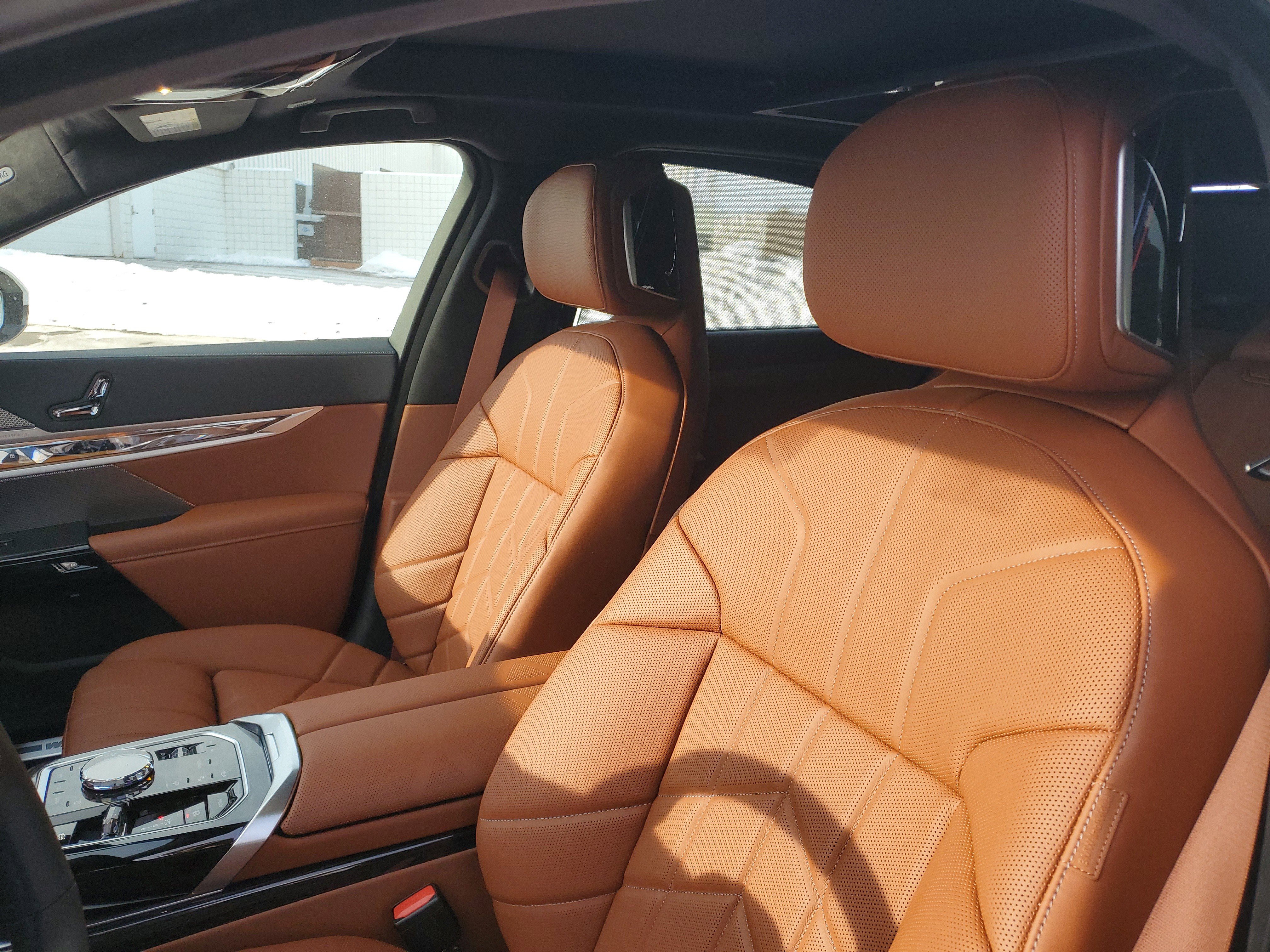 New 2026 BMW 740i xDrive image 8