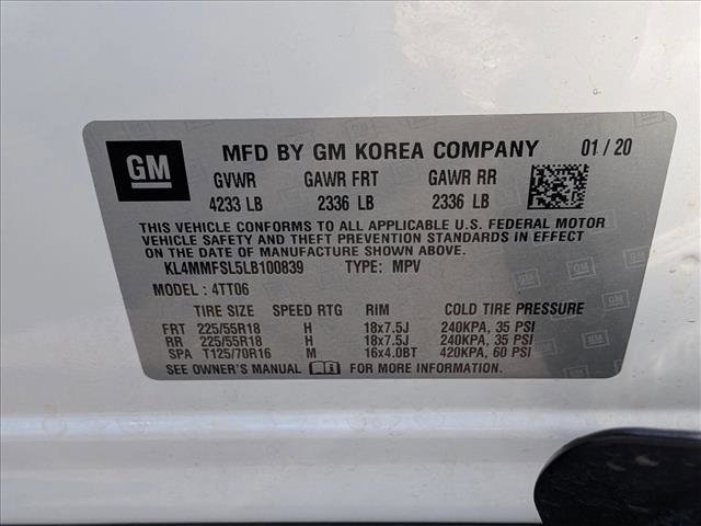 Used 2020 Buick Encore GX Essence w/ Experience Buick Package FWD image 21