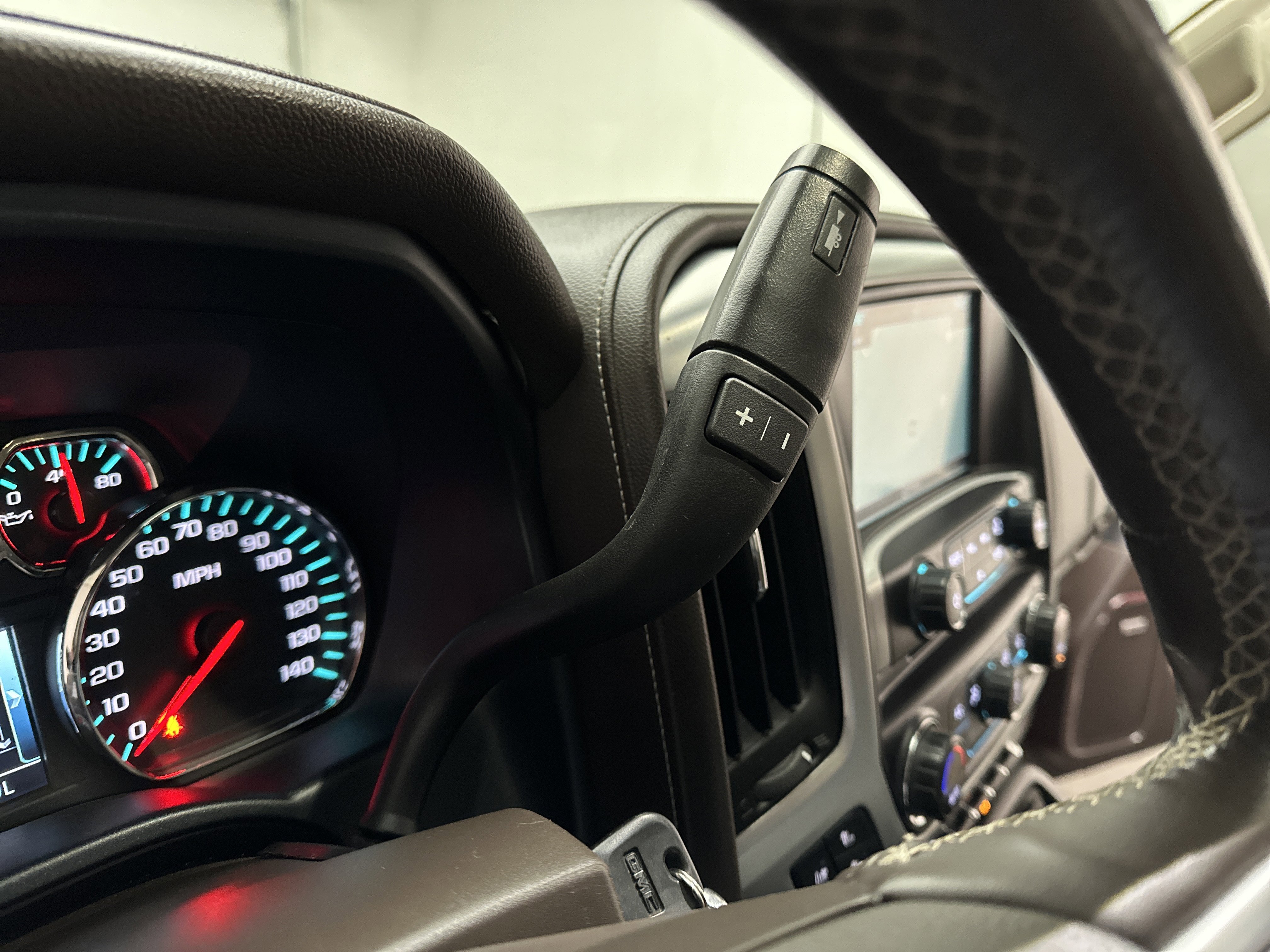 Used 2018 GMC Sierra 1500 SLT image 41