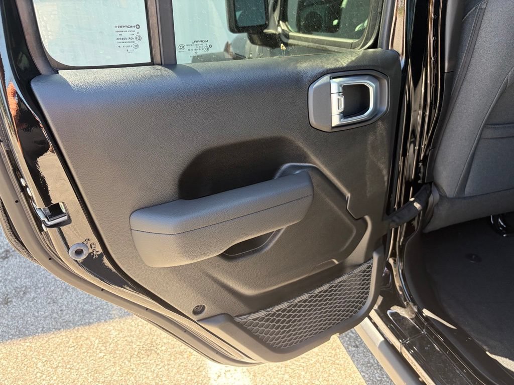 New 2026 Jeep Wrangler Unlimited Sport AWD/4WD image 15