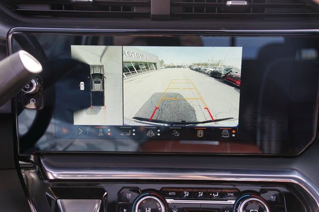 Used 2024 GMC Sierra 3500 Denali Ultimate image 16