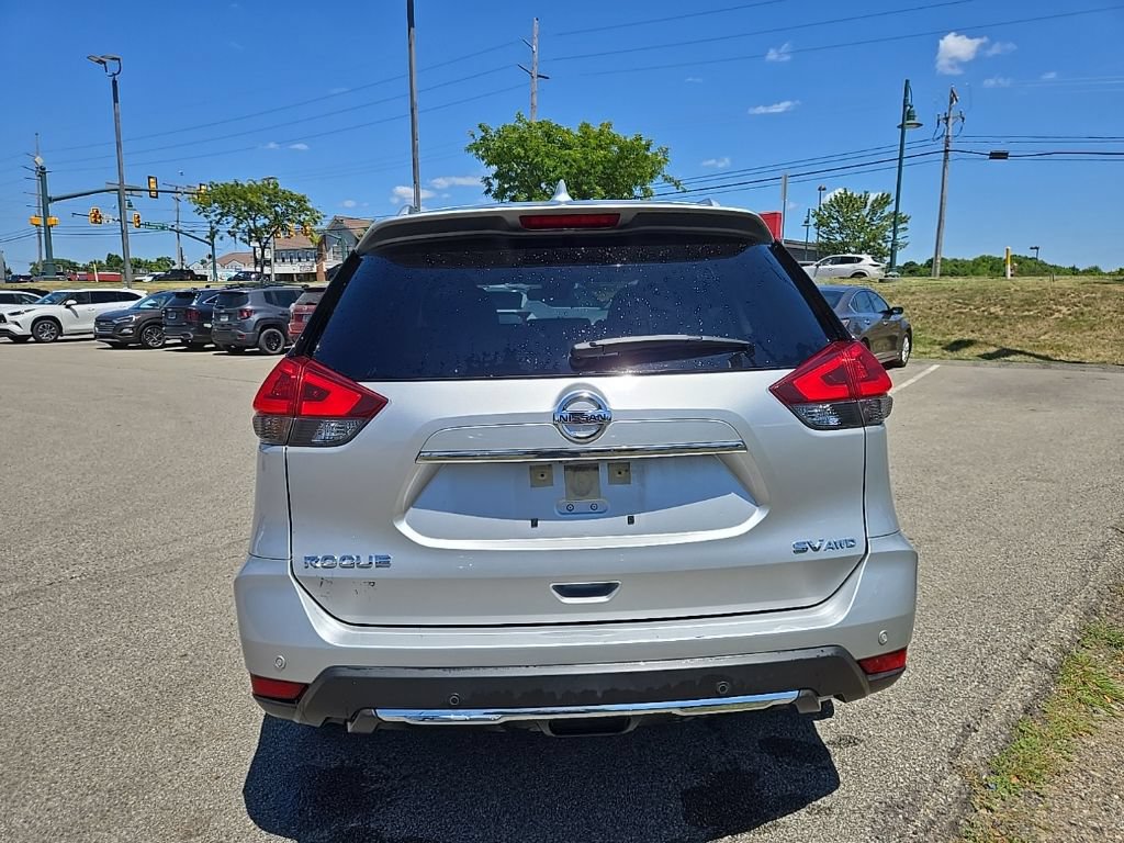 Used 2020 Nissan Rogue SV AWD/4WD image 5