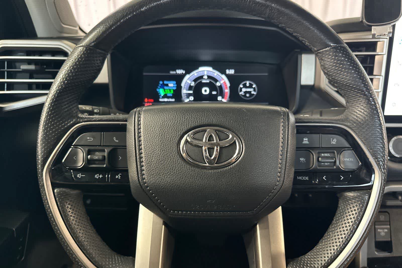 Used 2024 Toyota Tundra Limited AWD/4WD image 24