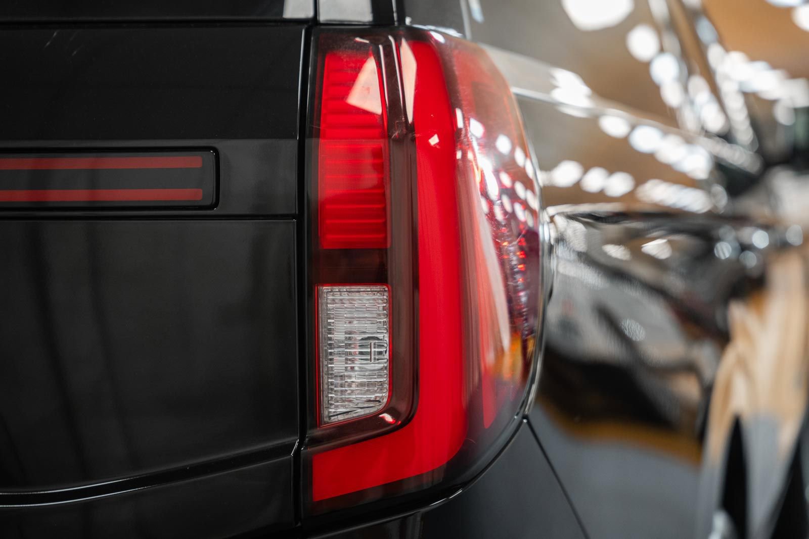 Used 2025 Ford Expedition Max Platinum image 7