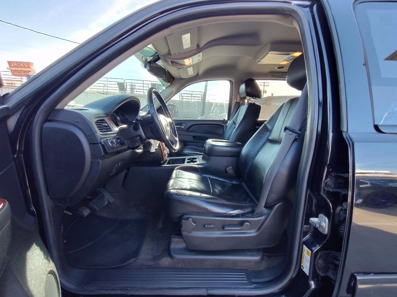 Used 2011 Chevrolet Suburban LT w/ Regional Value Package image 13