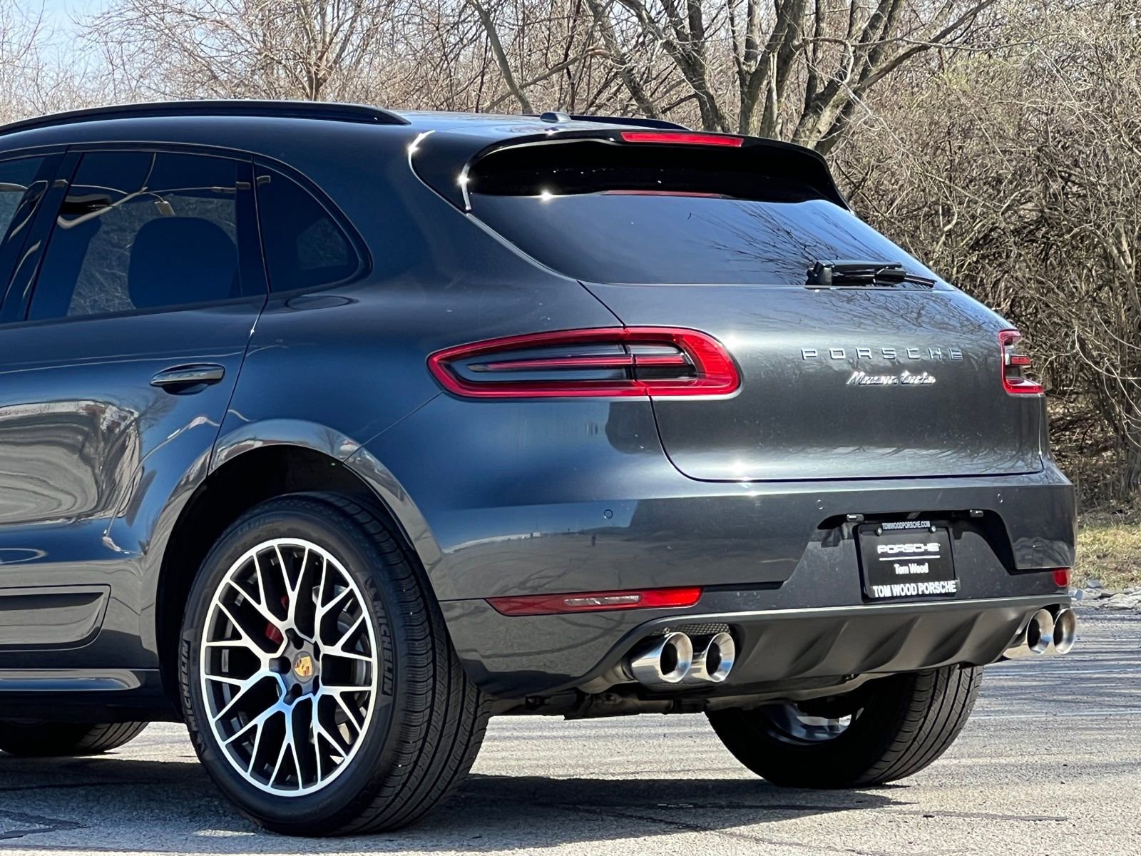 Used 2017 Porsche Macan Turbo image 9