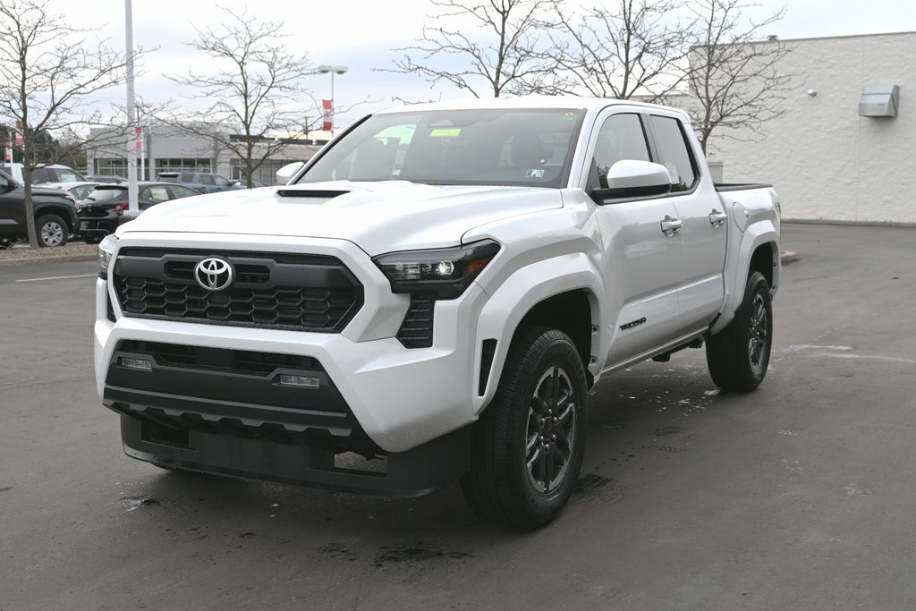 New 2024 Toyota Tacoma TRD Sport AWD/4WD image 2