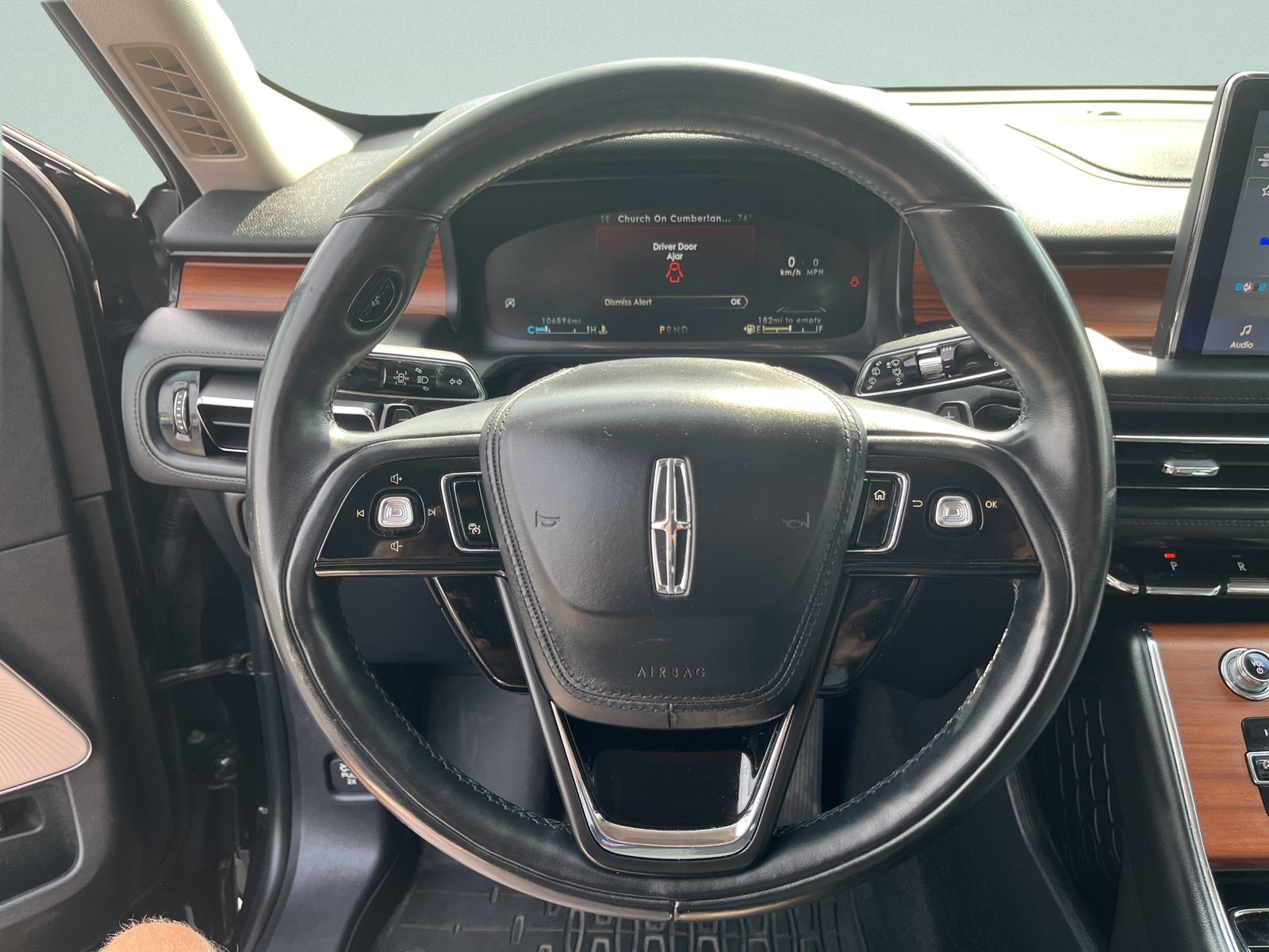 Used 2020 Lincoln Aviator Reserve w/ Equipment Group 202A AWD/4WD image 23