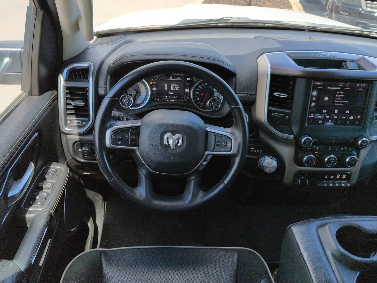 Used 2022 RAM 1500 Laramie RWD image 16